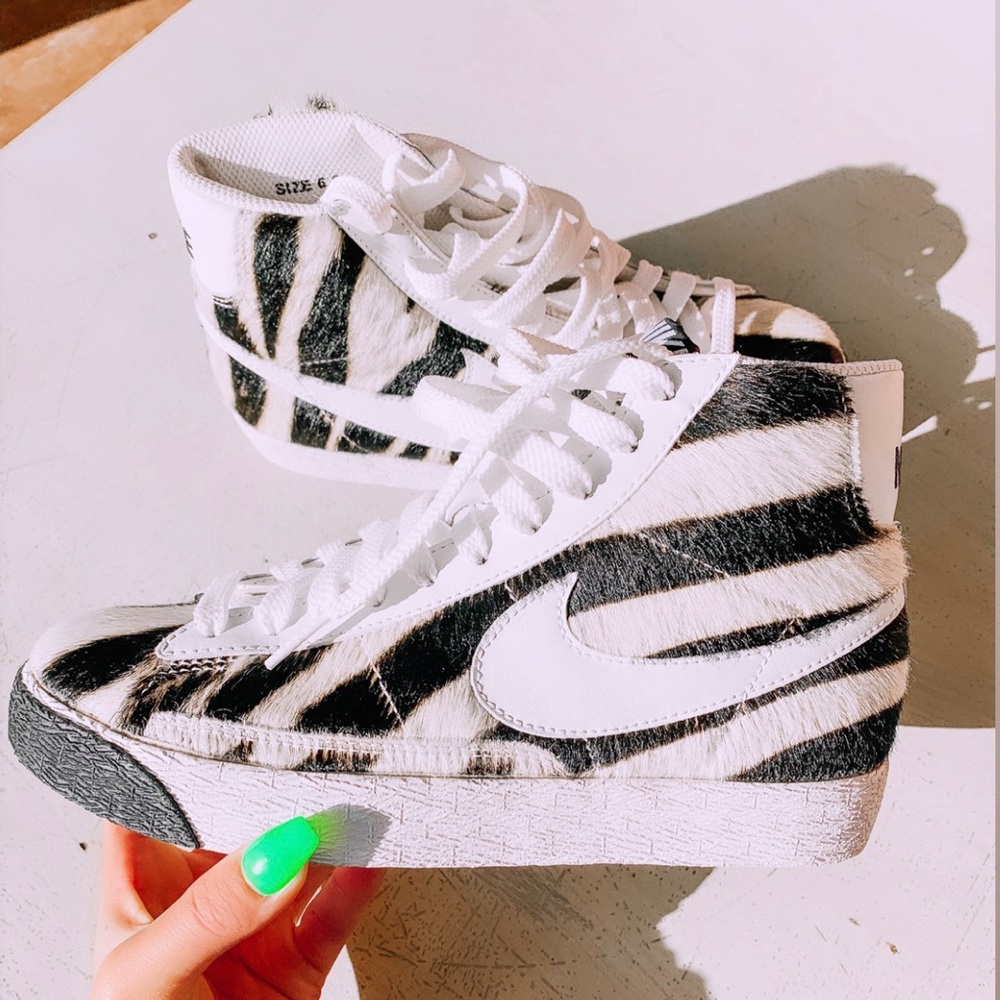 NIKE Blazer Mid Premium Women's 6.5 Zebra